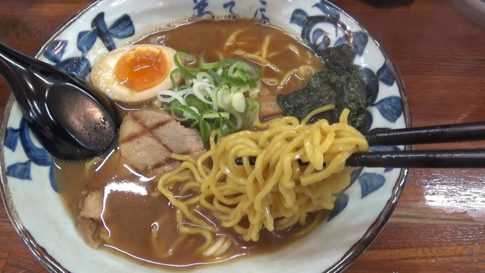 弟子屈ラーメン魚介しぼりしょうゆ